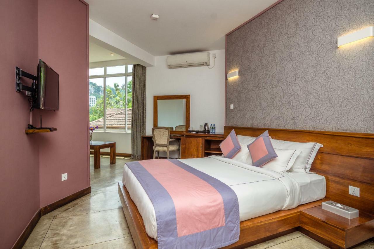 Viyana Boutique Hotel Kandy Esterno foto